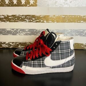 Nike Blazer Plaid